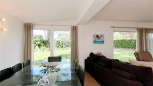 Villa Lotus, CD 283 - Cleverdetails