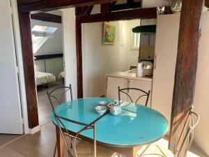 Appartements Le Fitzgerald -Tres joli 3 pieces Art Deco Deauville HyperCentre : photos des chambres