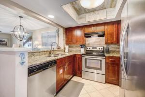 Sea Winds 58 Goin Coastal