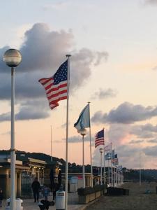 Appartements Le Fitzgerald -Tres joli 3 pieces Art Deco Deauville HyperCentre : photos des chambres