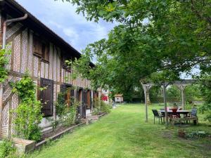 Sejours chez l'habitant Le chene magique 40200 Leontine : photos des chambres