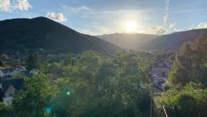 Au reposoir - vue sur la montagne - Lautenbach