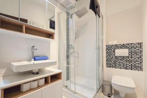 New City Life Apartment