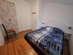 Chalets Chalet de vacances aux abords du lac d'Hourtin : photos des chambres