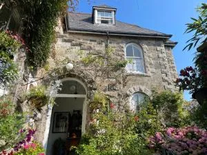 埃斯托利尔酒店 - 纽林