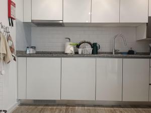 Cachinnans Hostel & Apartments