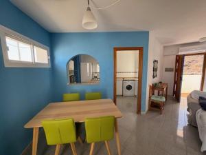 MT duplex en S Jose con vistas al mar