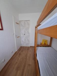 Chalets Chalet de vacances aux abords du lac d'Hourtin : photos des chambres