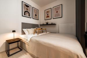 Wrocław Studio - Balcony, Fitness - by Rentujemy