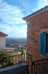 Λιθόκτιστη παραδοσιακή οικία