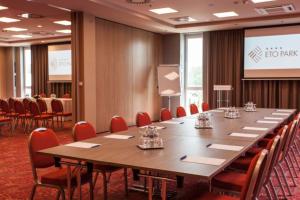 ETO Park Hotel Business & Stadium