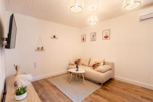 Appartements T2 climatise proche de Montpellier avec parking public ! : photos des chambres