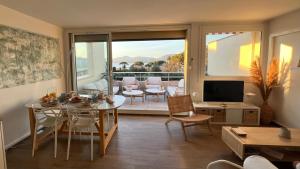 Terrasse Vue Mer - Appartement 6 pers, 3 chambres et Parking à St Tropez