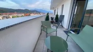 Apartament Ovy Residence Râșnov - 布朗