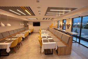 VALENT OTEL BUSINESS