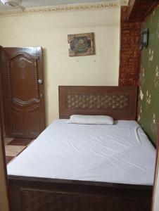 فندق التمساح