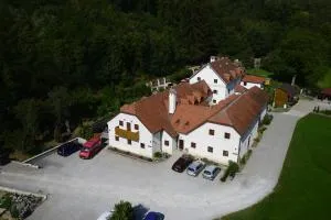 Pension Kadlcuv Mlyn - Hostěnice