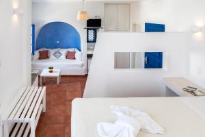 Aegeo Hotel Folegandros Greece