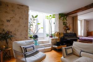 Chic Apartment with Private Terrace