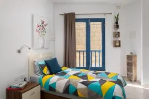 Blue Hues Katerina - House of Character - 卢加