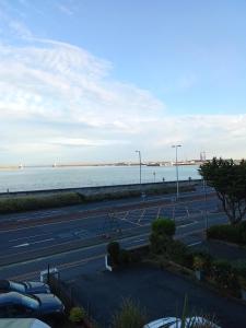 Balcony, sea view apartment next to port with parking