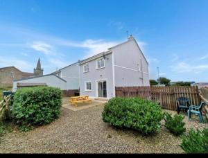 Sunset view holiday home