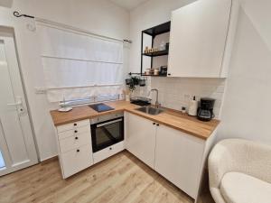 Small house Saint Michael