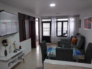 Excepcional Apartamento - Celucaima