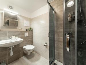 City Park Quiet Residence - 2 Room Apartment with Balcony & View