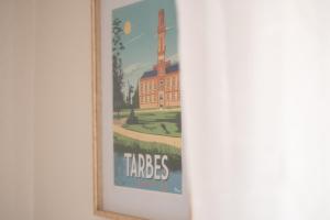 Appartements Le Cosy Tarbais - Parking - Balcon - Vue Pyrenees : photos des chambres