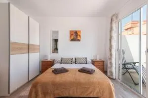 Atico Centrico Con Terraza Privada - Чо