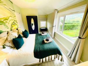 Awelfa a peaceful cottage in the Cambrian mountains