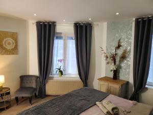 Appartements Mirka & Franck AIRCON Apartment Chic 4 Stars Parking Free, Garage & Wine with Avantages Pack : photos des chambres