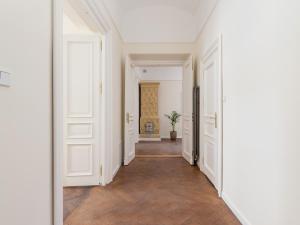 3 bedroom apartment - Rejtana 10