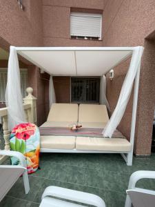 Super terrace Levante front line Apartment Los Ranchos self check-in, free parking
