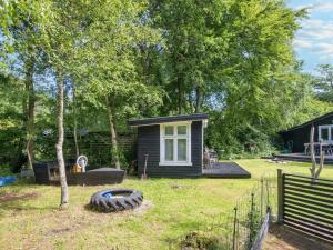 5 person holiday home in Thyholm-By Traum