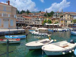 Apartments Near the sea