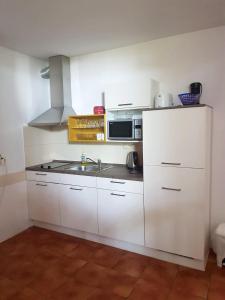 Apartments by the sea Rogoznica - 23439