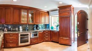 Palms 5 Luxury Beachfront Villa