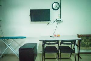 MKB Homestay - Landed Studio room with 2 Queen bed and Free gated Parking