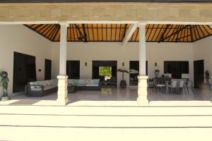 Villa Bayu Lovina 2bedroom villa, private pool