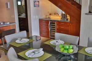 Palms 3- Luxury Beachfront Villa