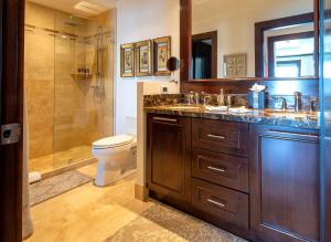 360 Splendor 308B Ocean View Condo- With Breakfast