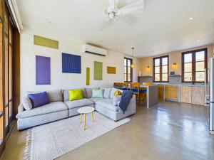 Paseo Divino At Las Catalinas