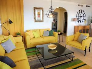 Beach Penthouse Bermuda Beach 3