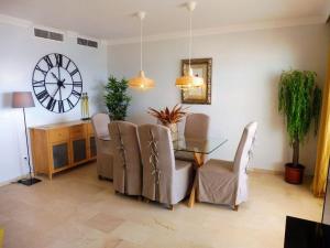 Beach Penthouse Bermuda Beach 3