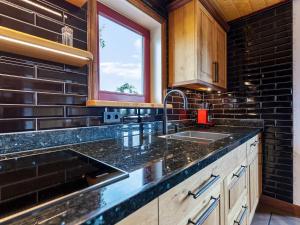 Holiday Home in Friesland near Canal & Lake