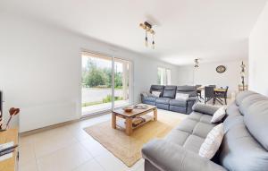 4 Bedroom Gorgeous Home In Bezinghem