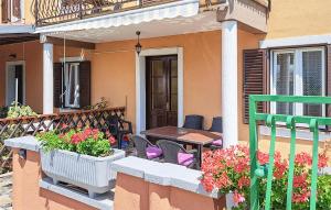 2 Bedroom Stunning Apartment In Pula 