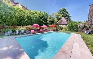 Lovely Home In Salignac-Eyvigues - Salignac Eyvigues